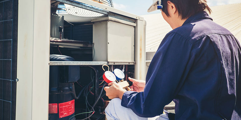 commercial HVAC maintenance helps your system to run smoothly